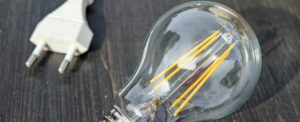 light-bulb-1640438_1920